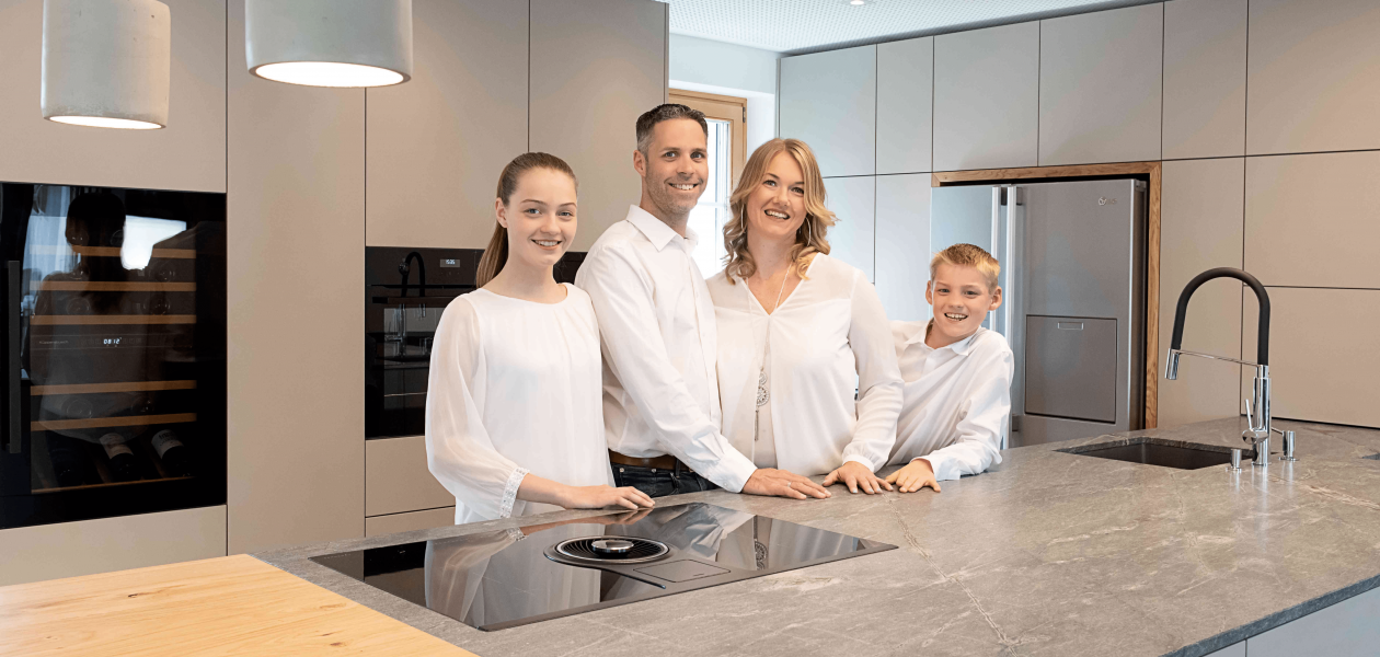 2019: Familie Josef Markus & Daniela Lachmayr mit Emma Grace und Noah Benedikt